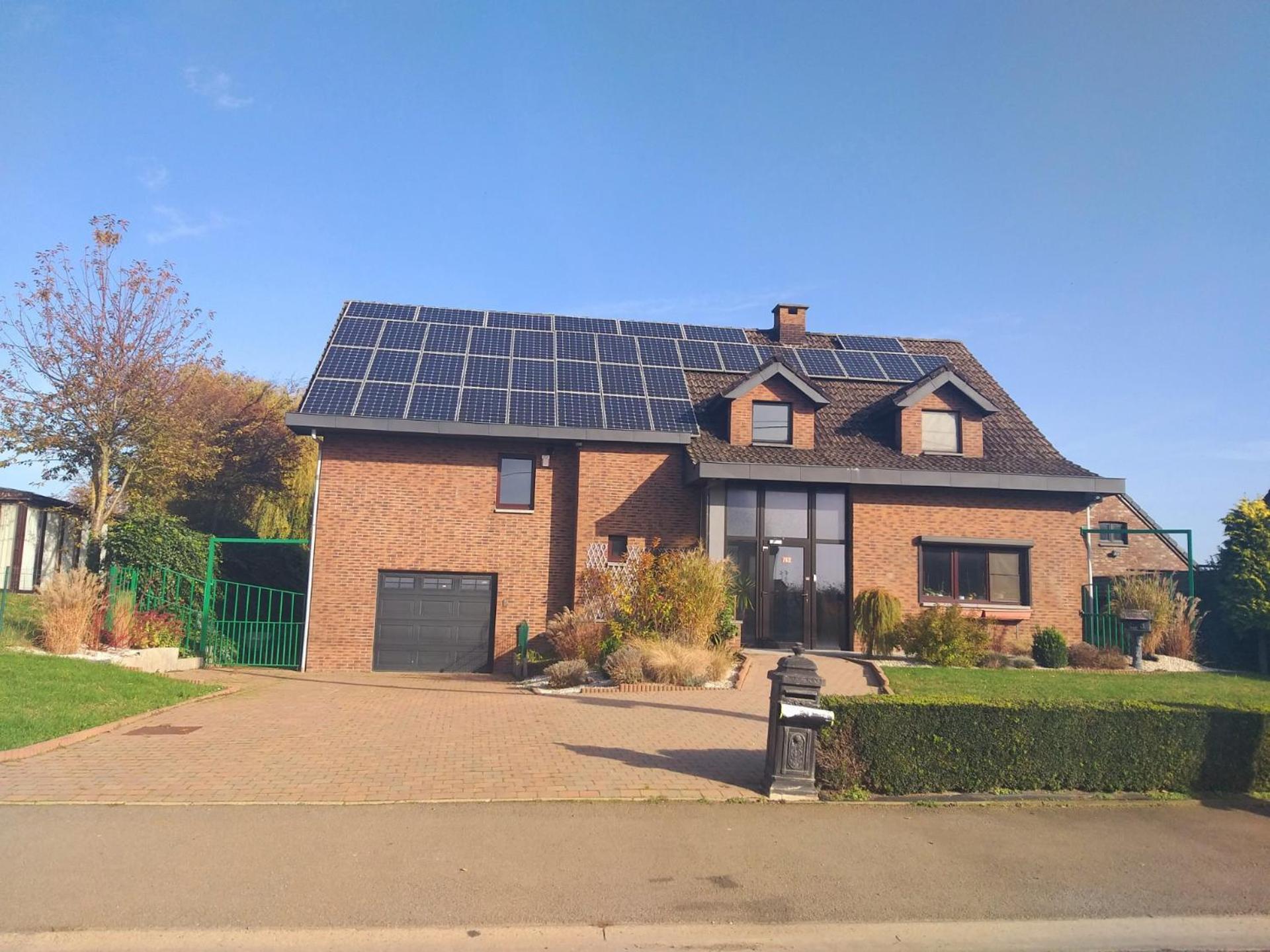 Maison De Vacances Situee Entre Liege, Tongres Et Vise Slins ภายนอก รูปภาพ